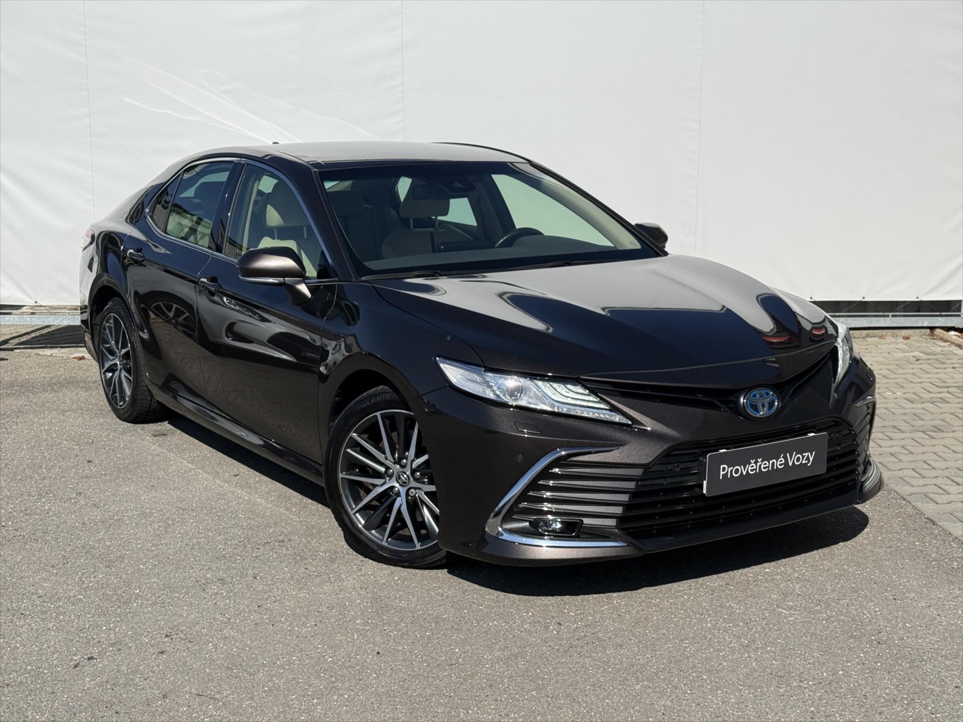 toyota-camry-2-5-executive - 2