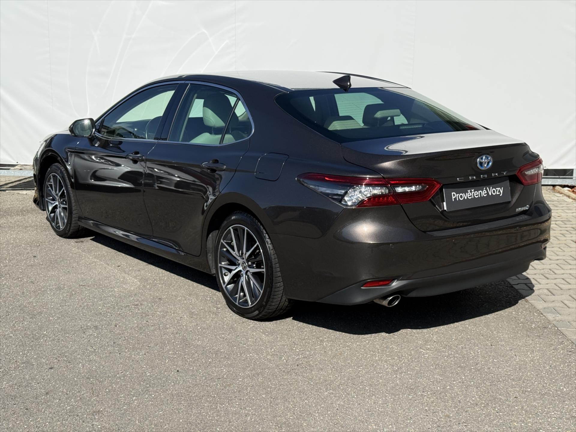 toyota-camry-2-5-executive - 3