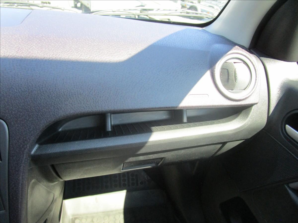 ford-fusion-1-4i-duratec-klima-lpg - 9