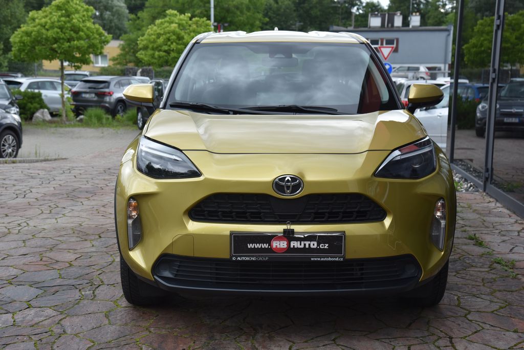 toyota-yaris-cross-1-5-92-kw-1-majitel - 2
