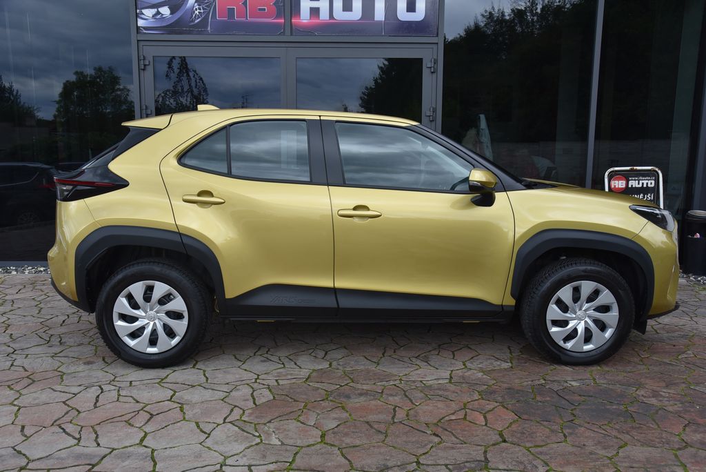 toyota-yaris-cross-1-5-92-kw-1-majitel - 5