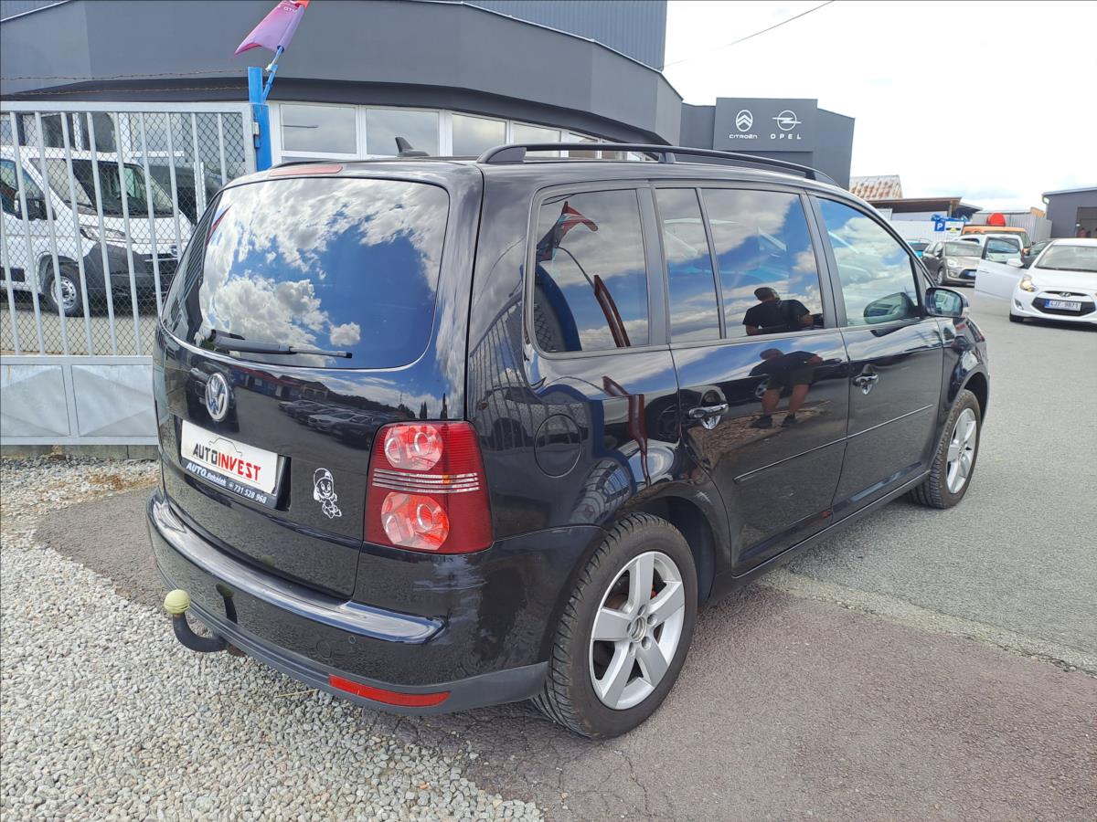 volkswagen-touran-1-9-tdi-klima-tempomat - 2