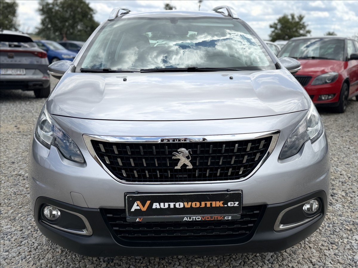 peugeot-2008-1-2-81kw-automat-navi-nove-cr - 1