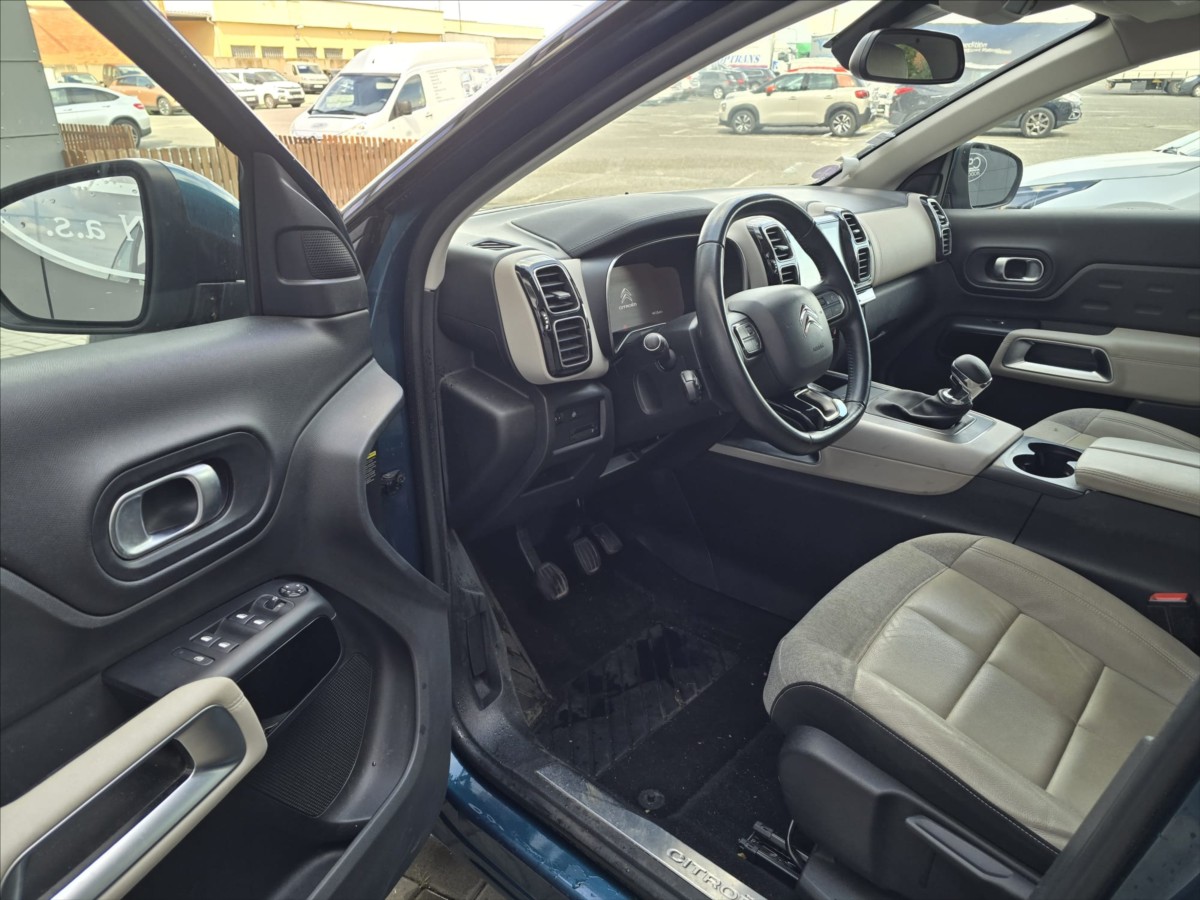 citroen-c5-aircross-1-2-130k-man-feel - 5