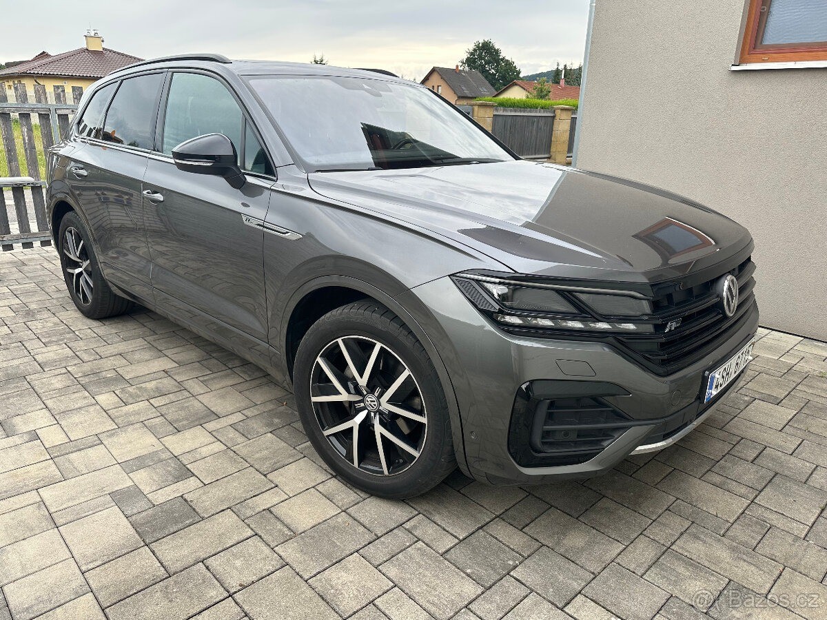 volkswagen-touareg-3-0-r-line-v6-tdi-bmt-8tt - 1