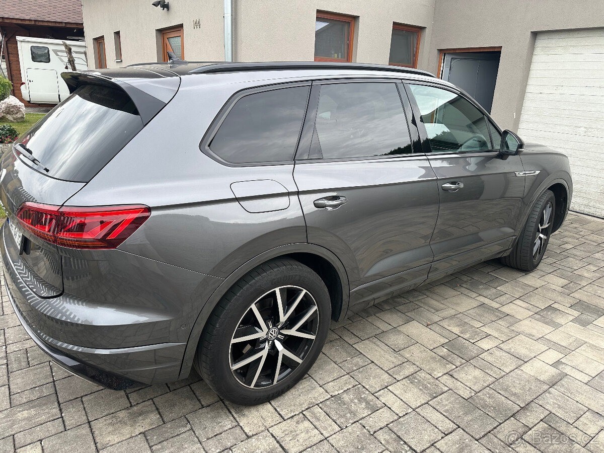 volkswagen-touareg-3-0-r-line-v6-tdi-bmt-8tt - 2