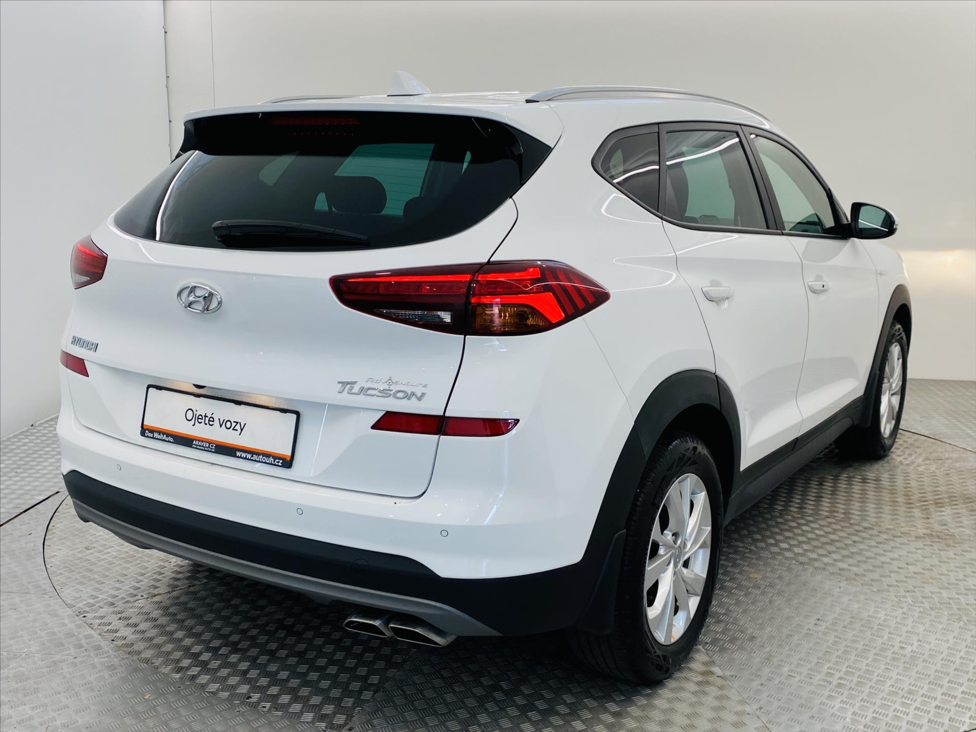 hyundai-tucson-1-6-t-gdi-130kw-4x4 - 1