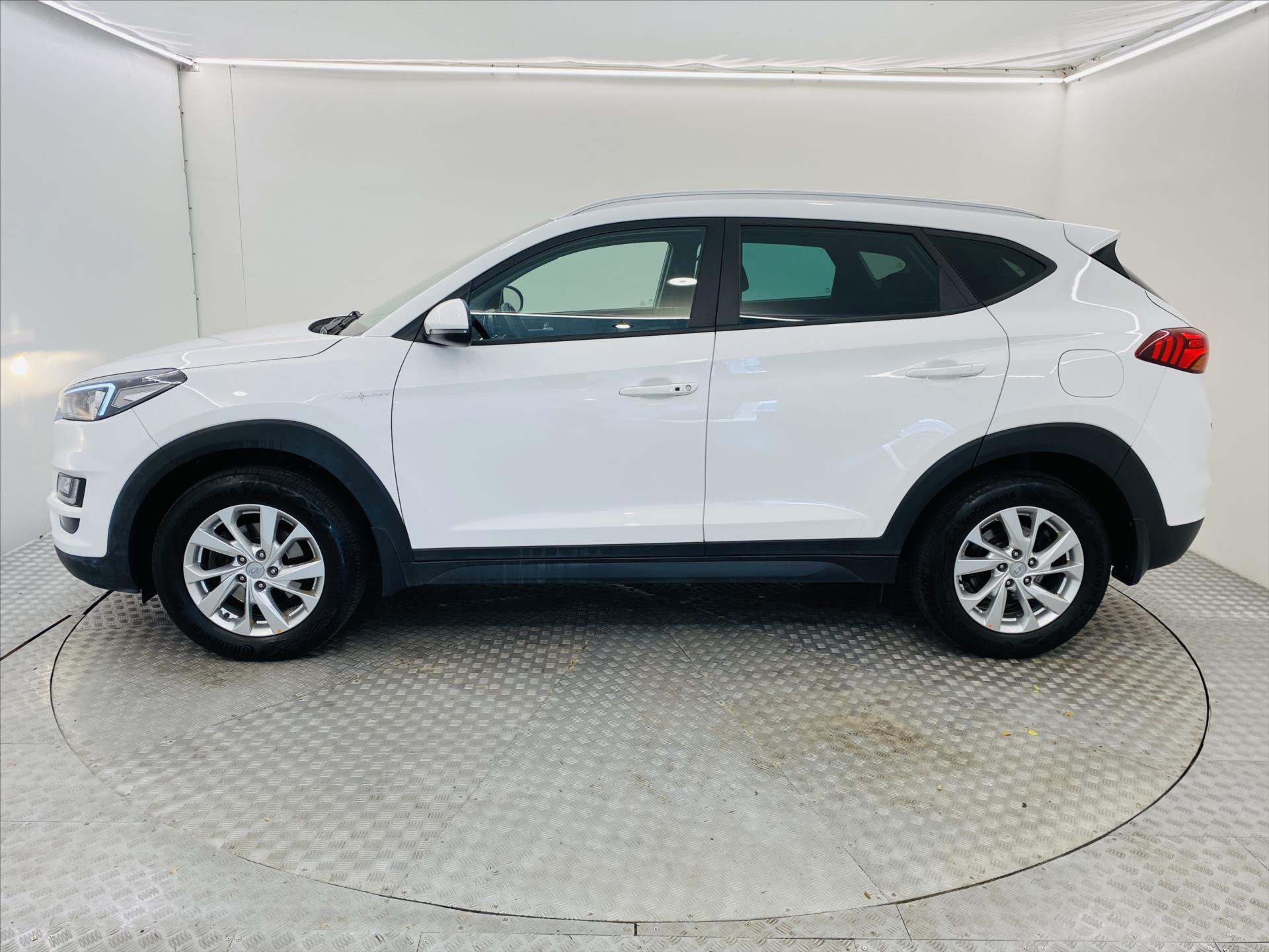 hyundai-tucson-1-6-t-gdi-130kw-4x4 - 2