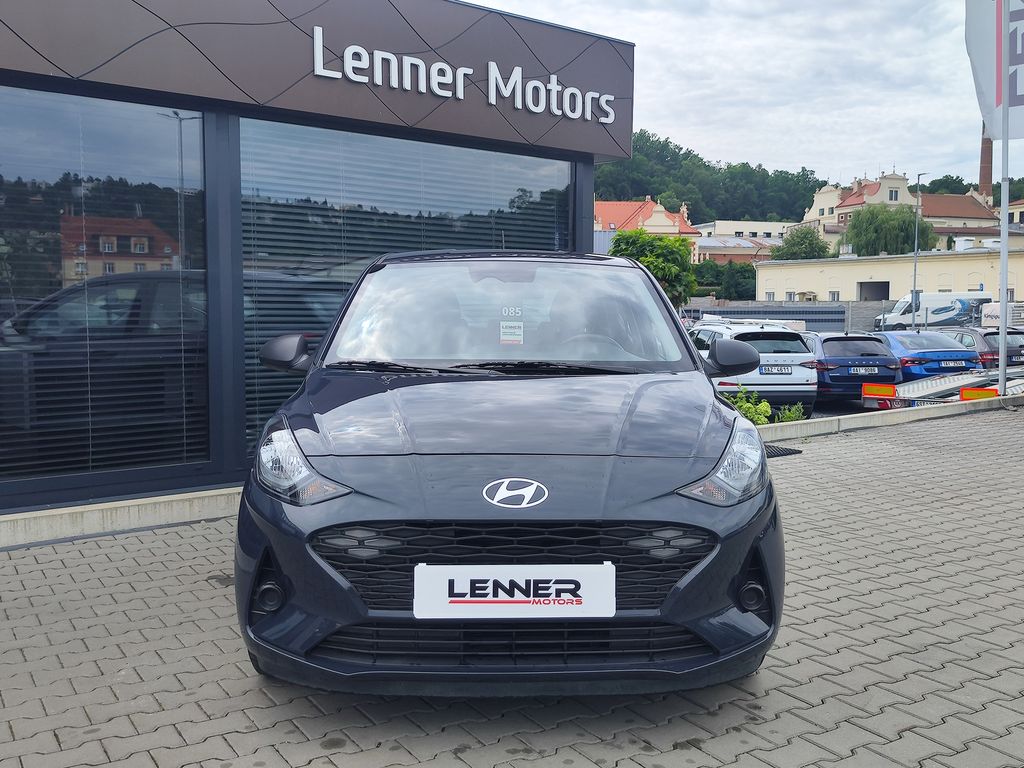 hyundai-i10-1-0i-49kw-comfort-club - 1