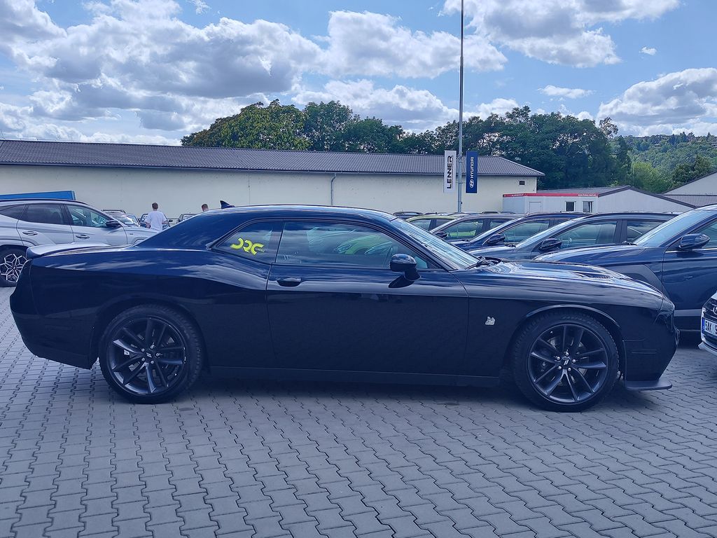 dodge-challenger-6-4-hemi-357kw-scat-pack - 3