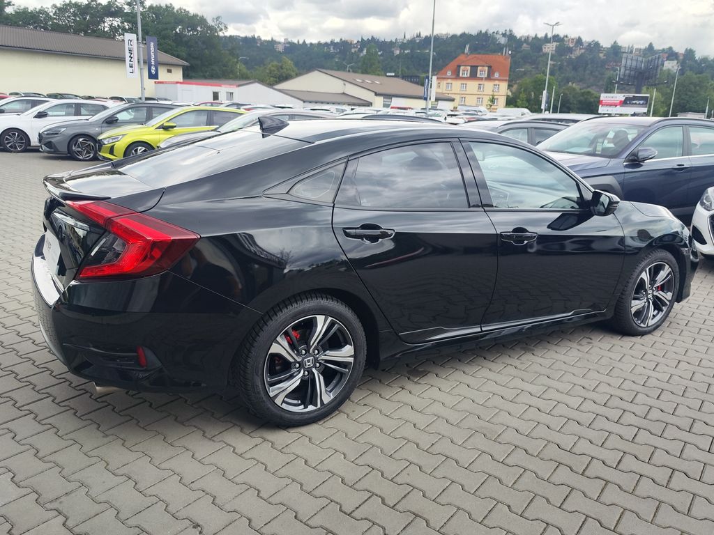 honda-civic-1-5-i-vtec-134kw-executive - 4