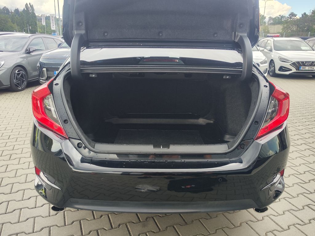 honda-civic-1-5-i-vtec-134kw-executive - 8