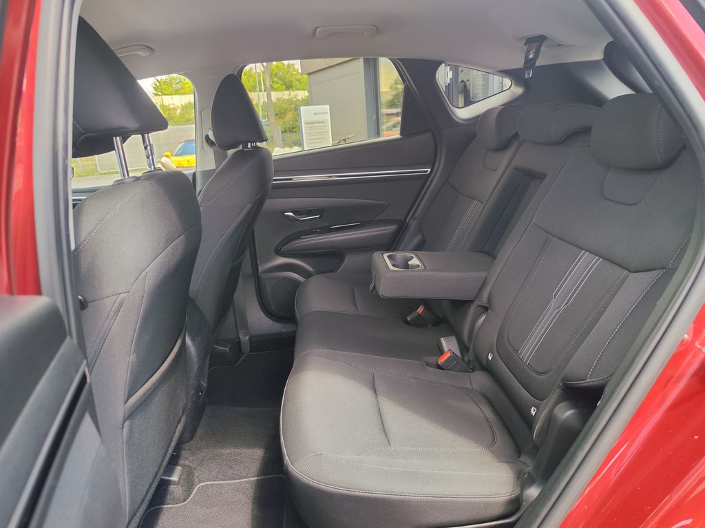 hyundai-tucson-1-6-t-gdi-110kw-smart-4x4 - 9