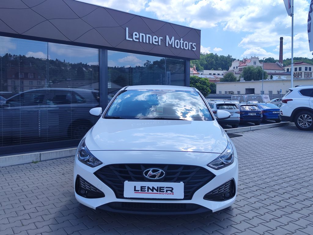 hyundai-i30-1-5i-81kw-start-plus - 1