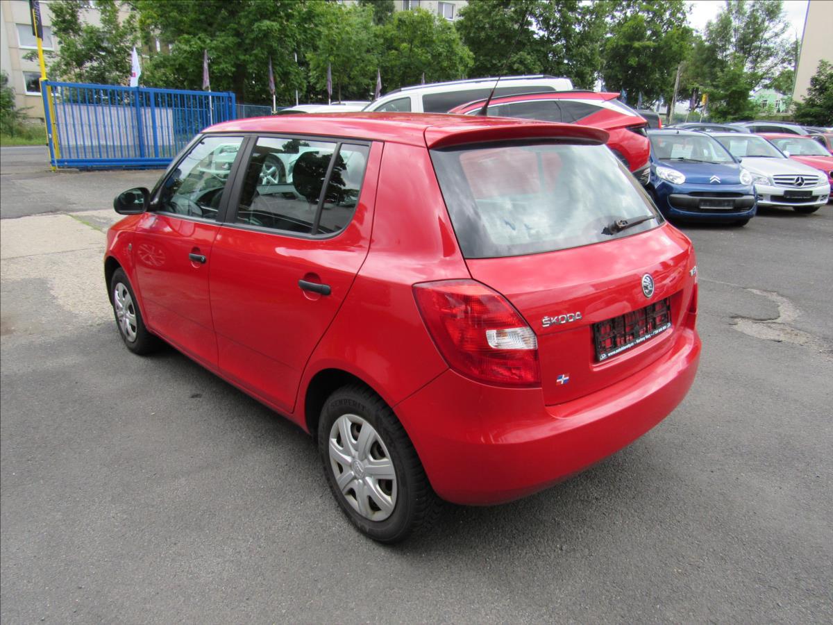 skoda-fabia-1-2-i-44kw-active - 3