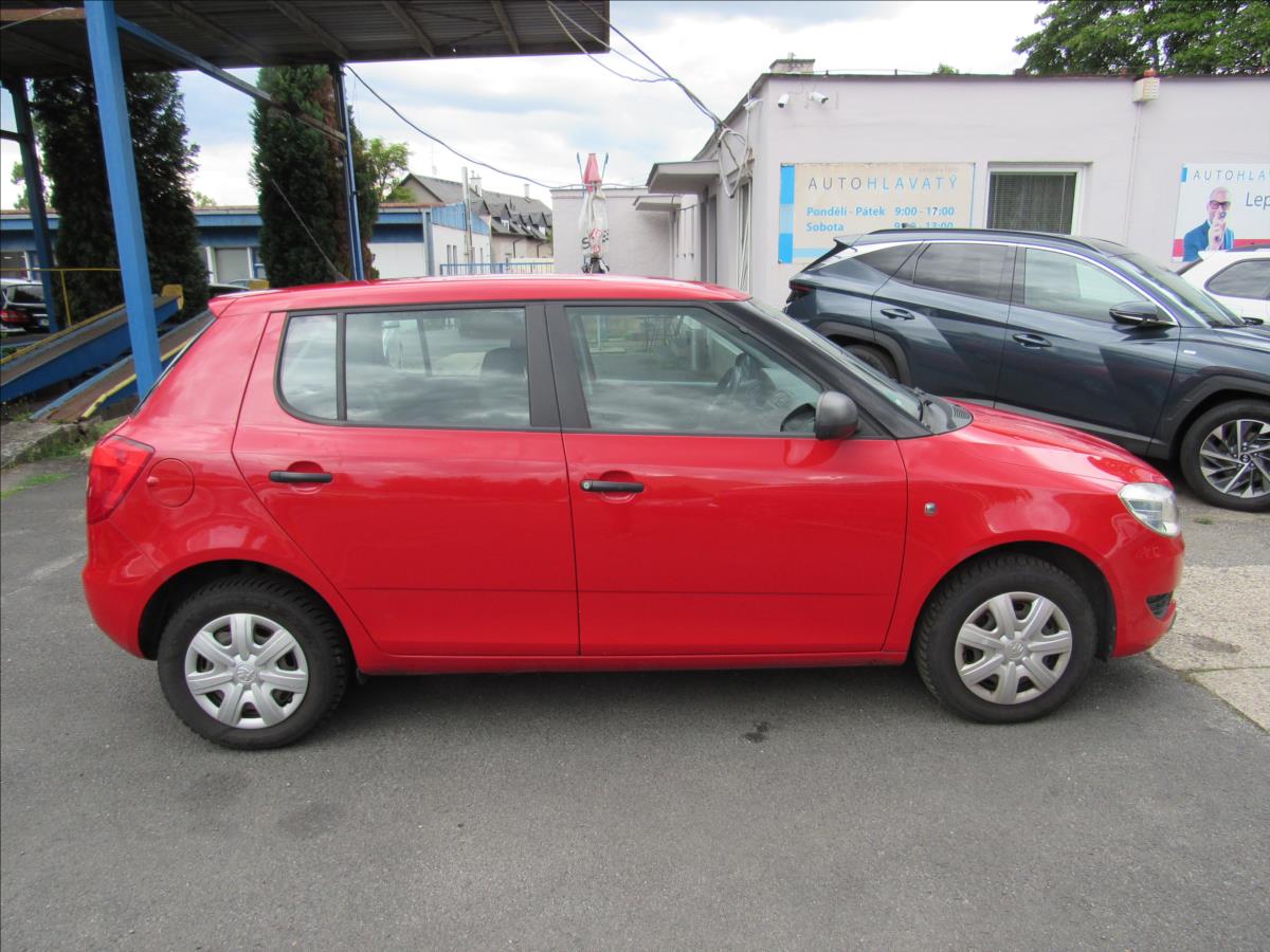 skoda-fabia-1-2-i-44kw-active - 7