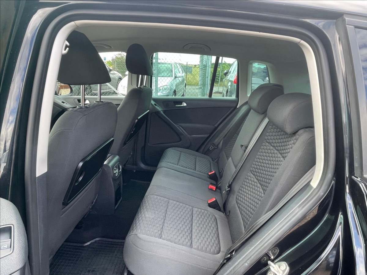 volkswagen-tiguan-2-0-tdi-4x4 - 8