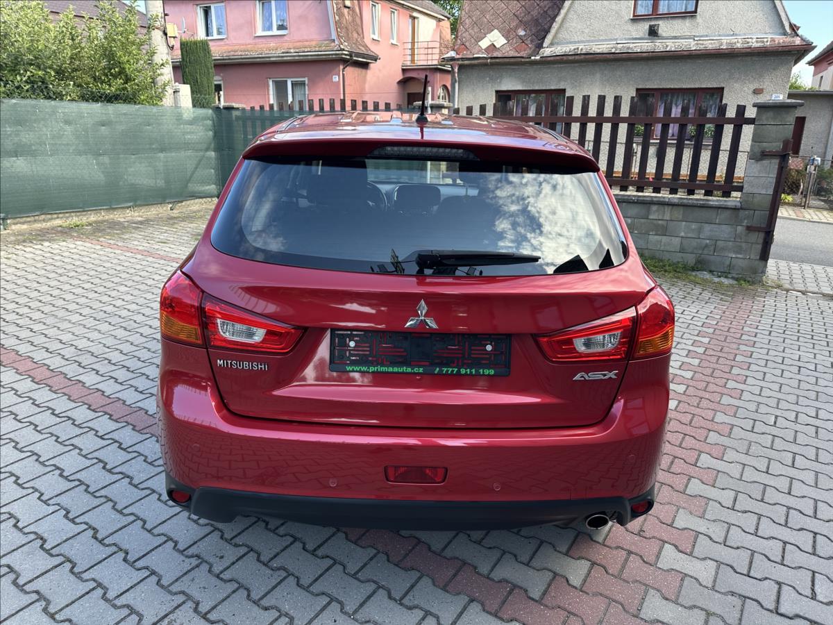 mitsubishi-asx-1-6-po-1-majiteli-top-stav - 5