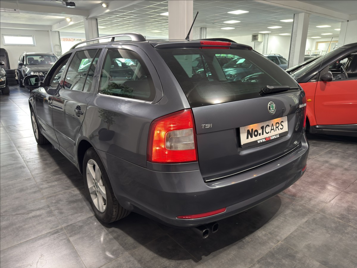 skoda-octavia-1-4-tsi-family-xenon-sibr-tz - 3