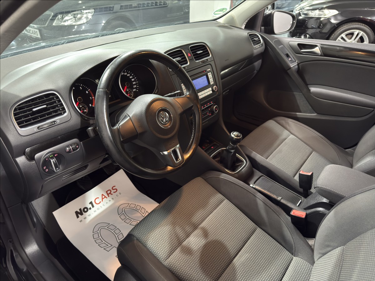 volkswagen-golf-1-4-tsi-90-kw-cidla-vyhrev - 7