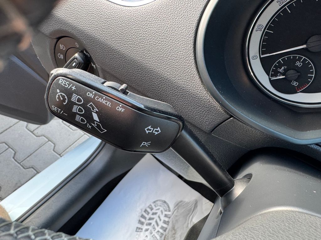 skoda-octavia-1-2-tsi-dsg-ambition-edition - 8