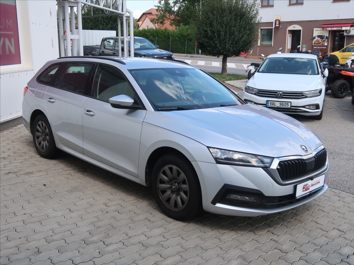 skoda-octavia-2-0-tdi-ambition-1-majitel-cz - 1
