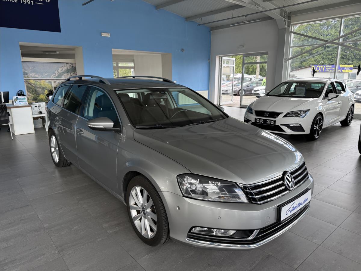 Volkswagen Passat 2,0   DSG,HIGHLINE,SERVISKA
