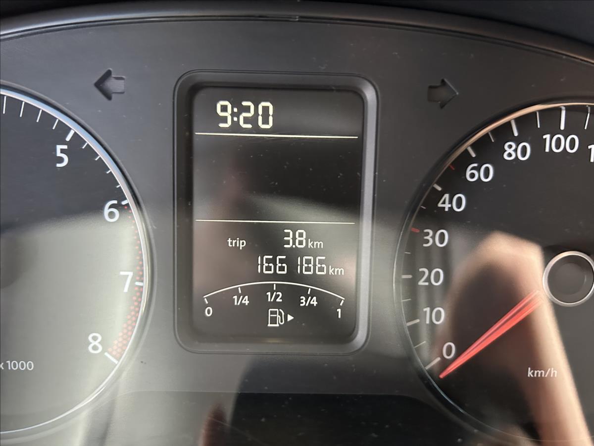 volkswagen-polo-1-2-htp-po-go-motoru-serviska - 8