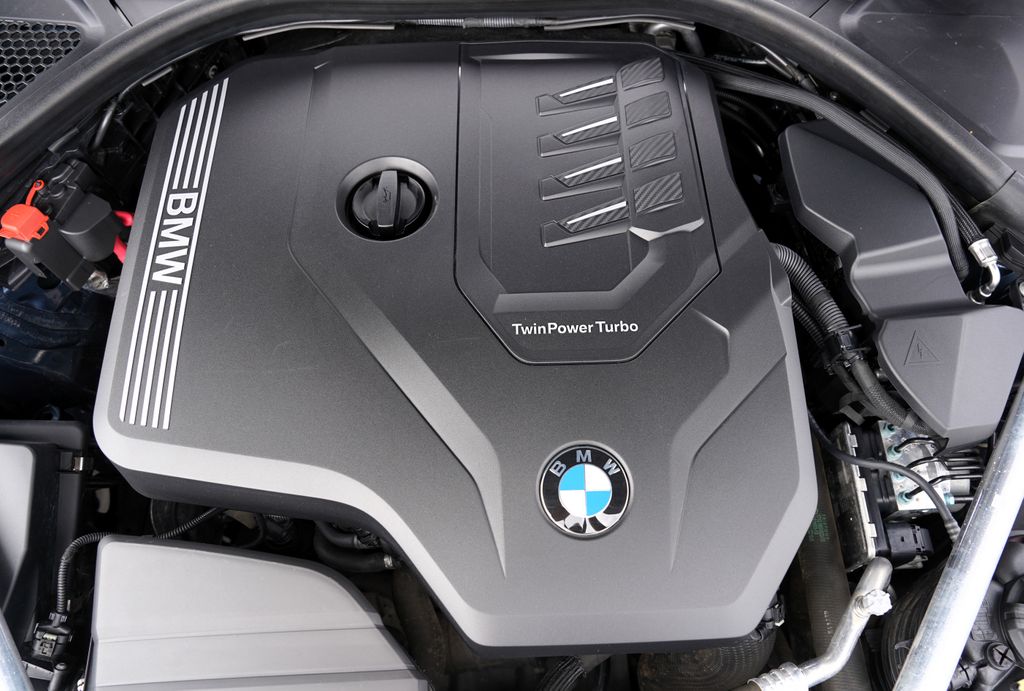 bmw-rada-4-420i-coupe-m-sport-paket-190ps-cr - 9