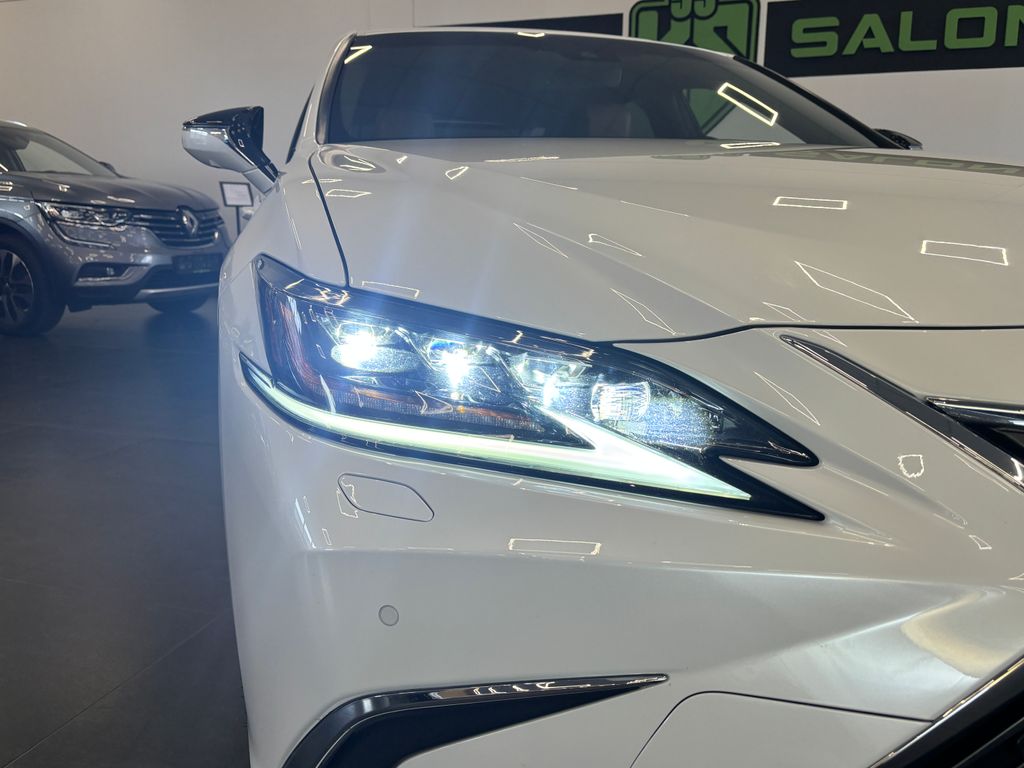 lexus-es-300-160kw-led-navi-sibr-kamera - 5