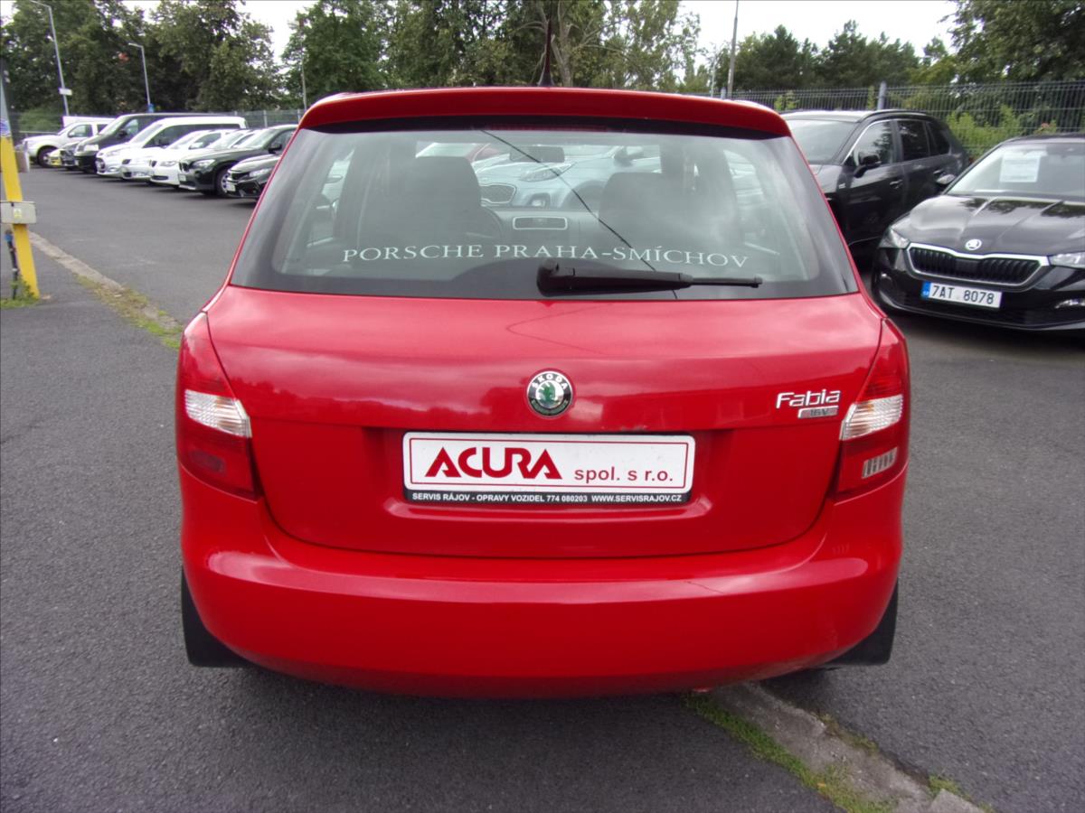 skoda-fabia-1-6-16v - 3