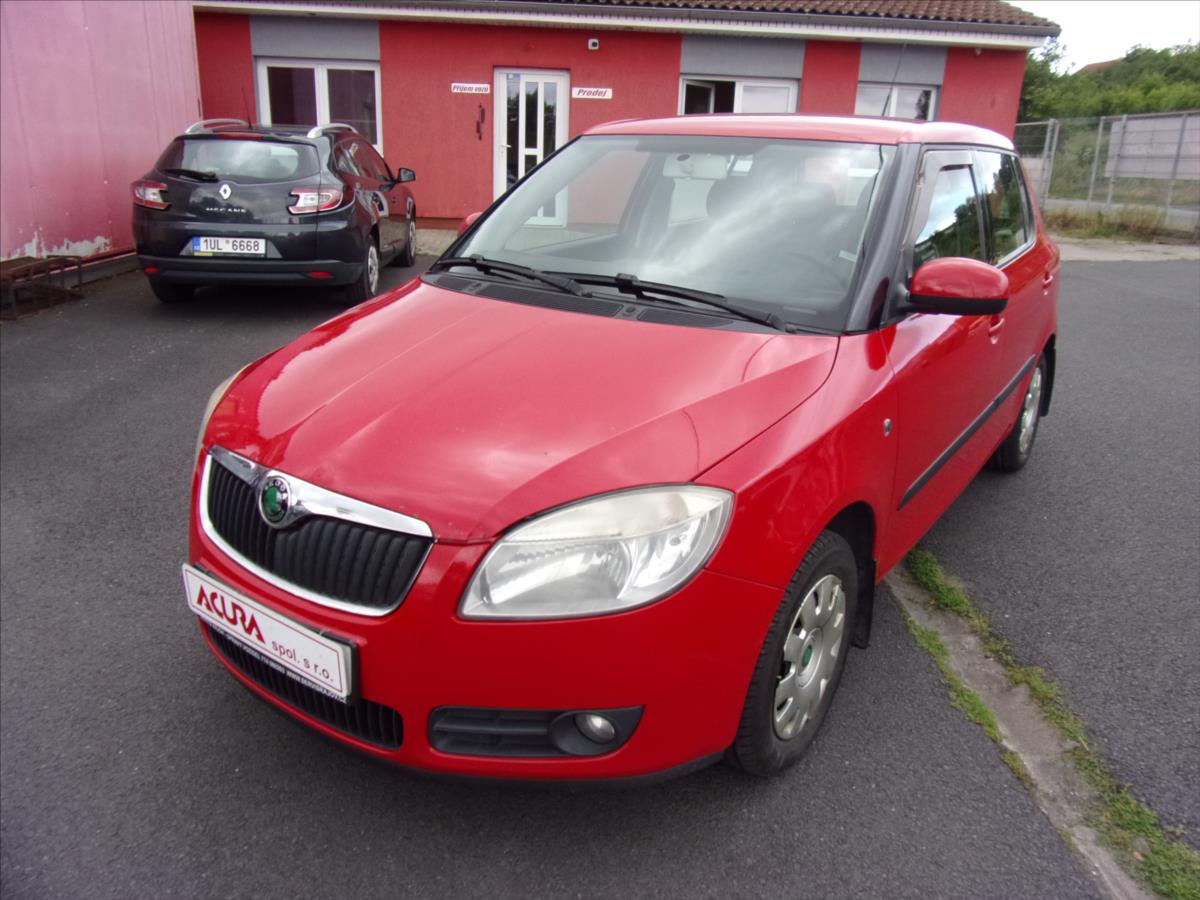 skoda-fabia-1-6-16v - 6