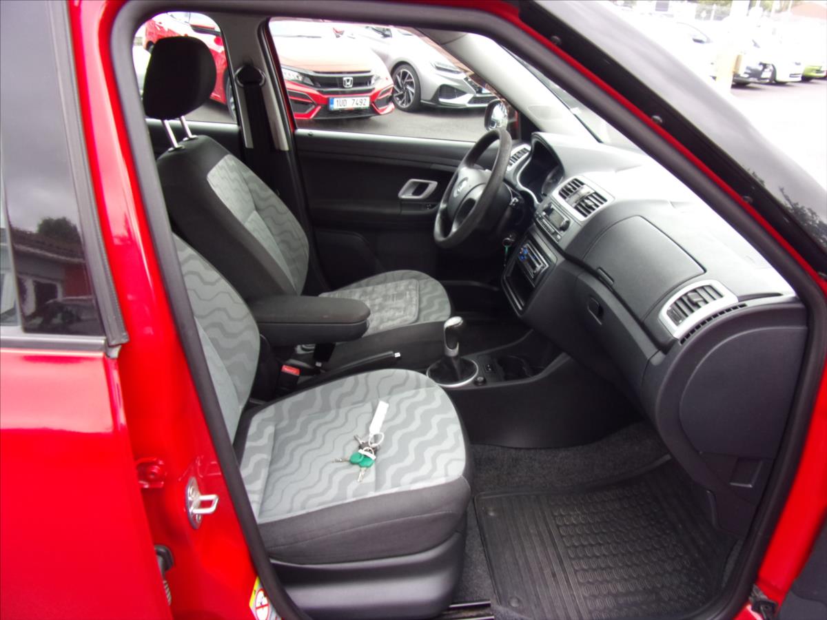 skoda-fabia-1-6-16v - 7