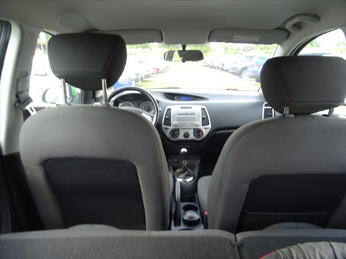 hyundai-i20-1-3-57-kw - 9