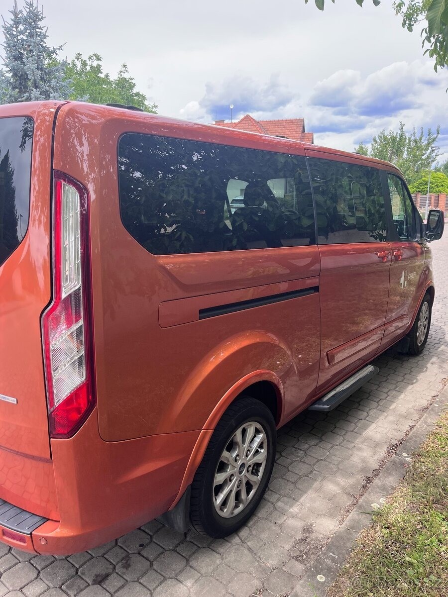 ford-tourneo-custom-2-0 - 4