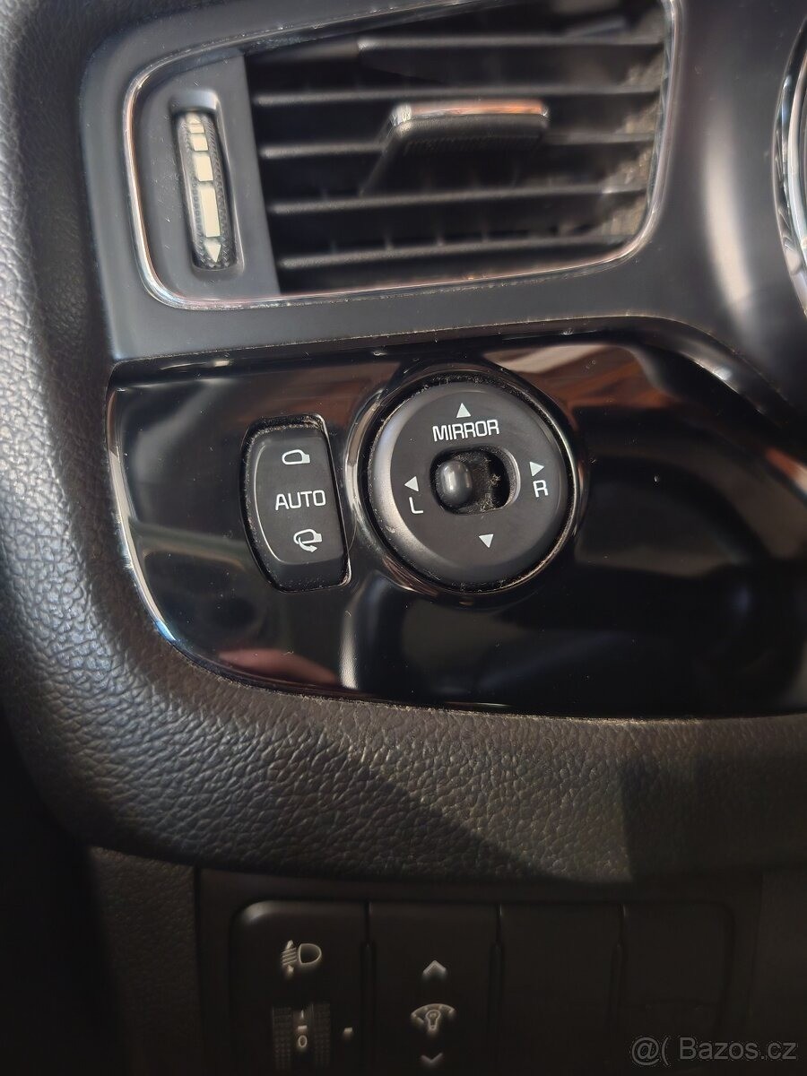 kia-ceed-1-6-crdi - 9