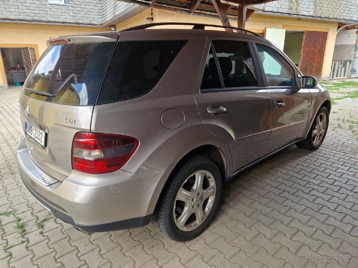 mercedes-benz-ml-320-cdi - 3
