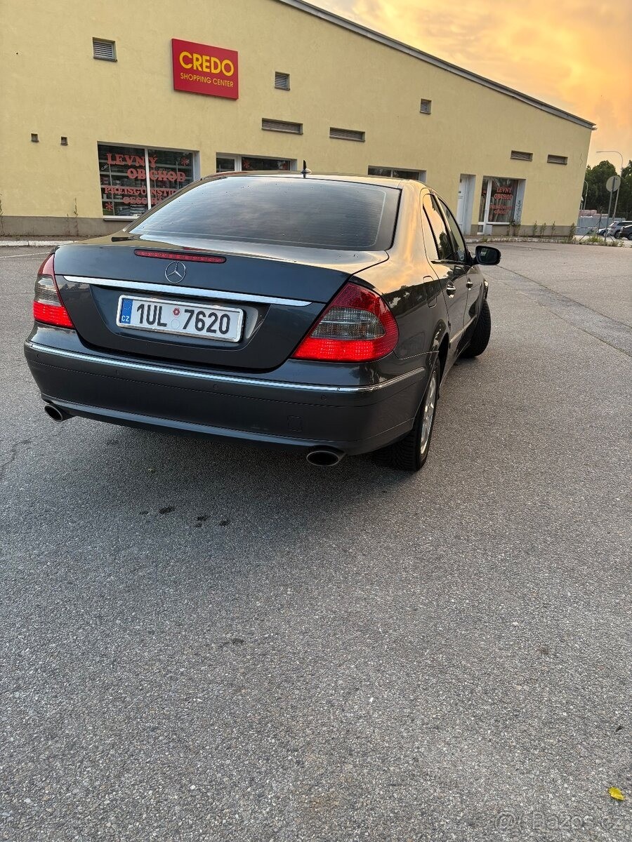 mercedes-benz-tridy-e-3-0 - 6