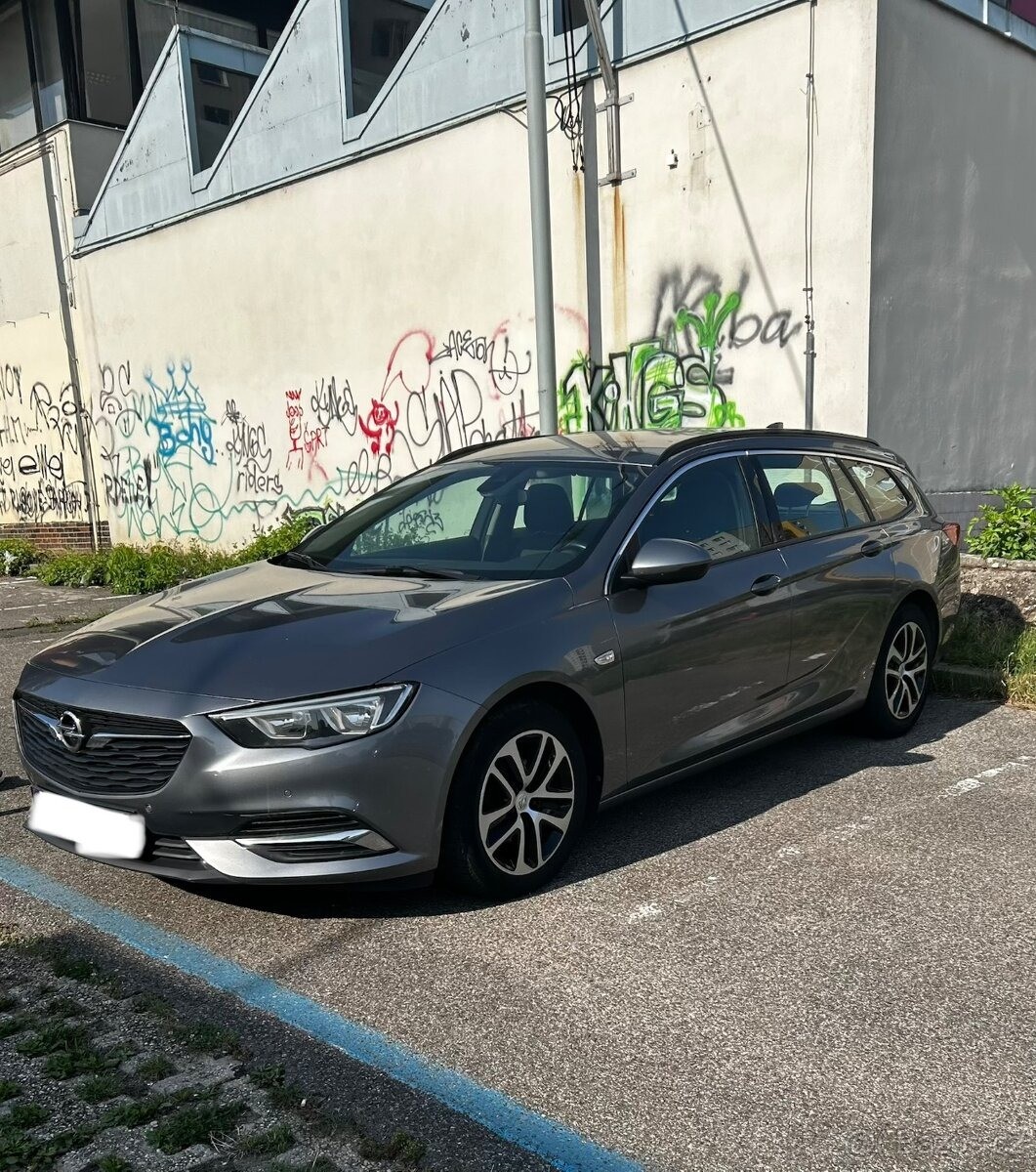 opel-insignia-1-6-sport-tourer-rok-2018 - 9