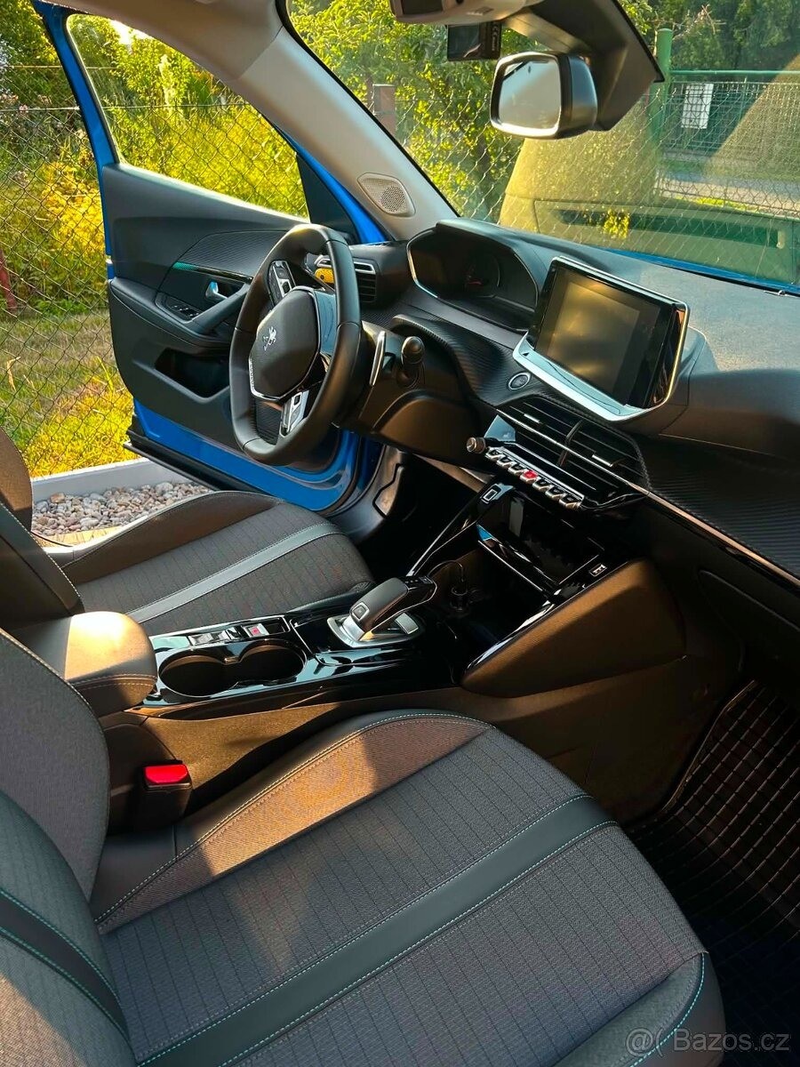 peugeot-2008-2008-allure-pack - 4