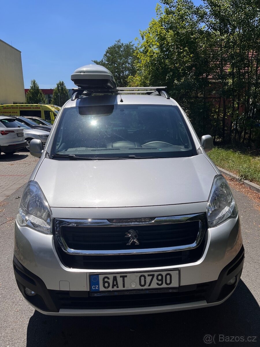 Peugeot Partner Tepee 1,6   56000km najeto