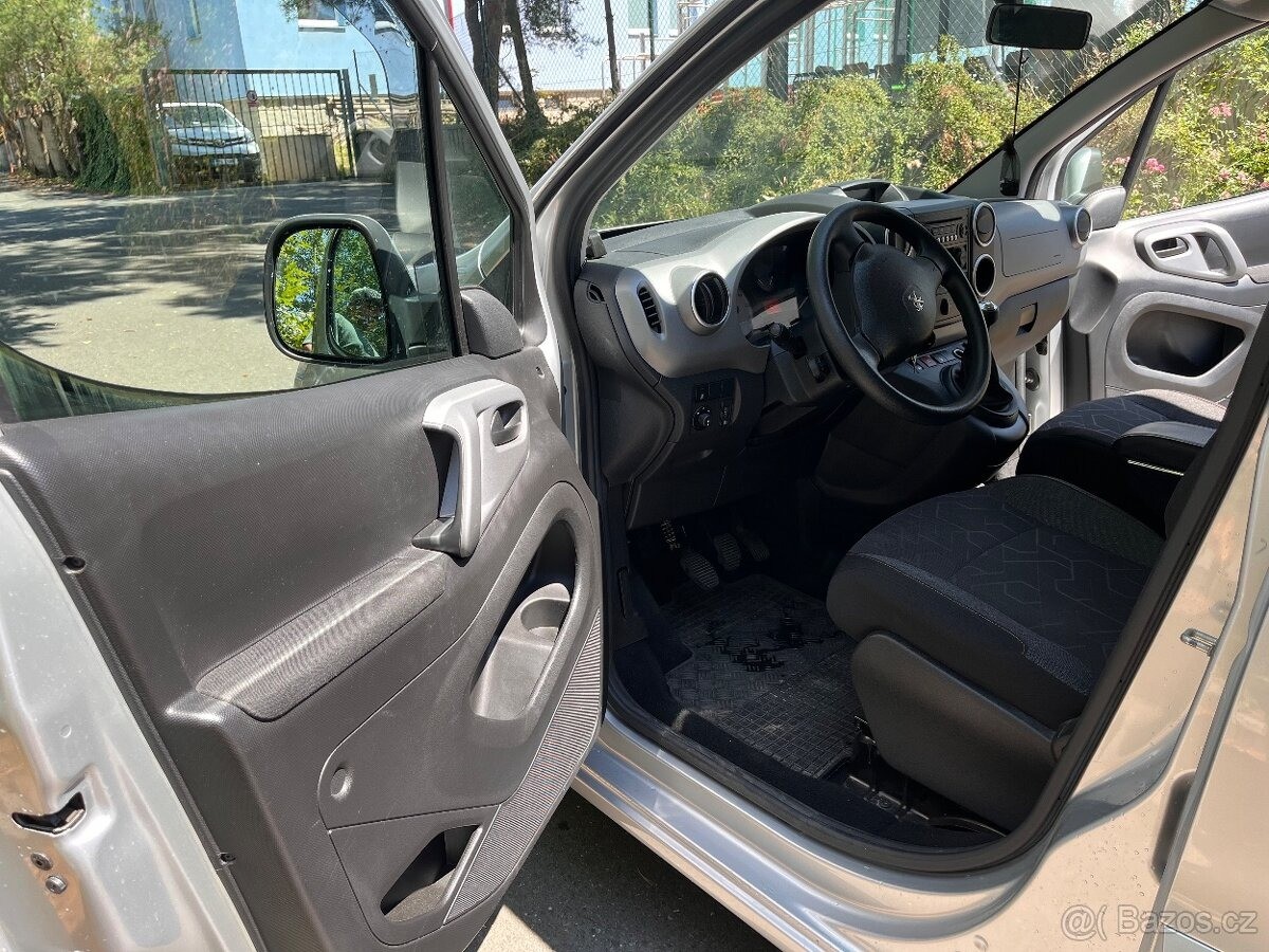 peugeot-partner-tepee-1-6-56000km-najeto - 2