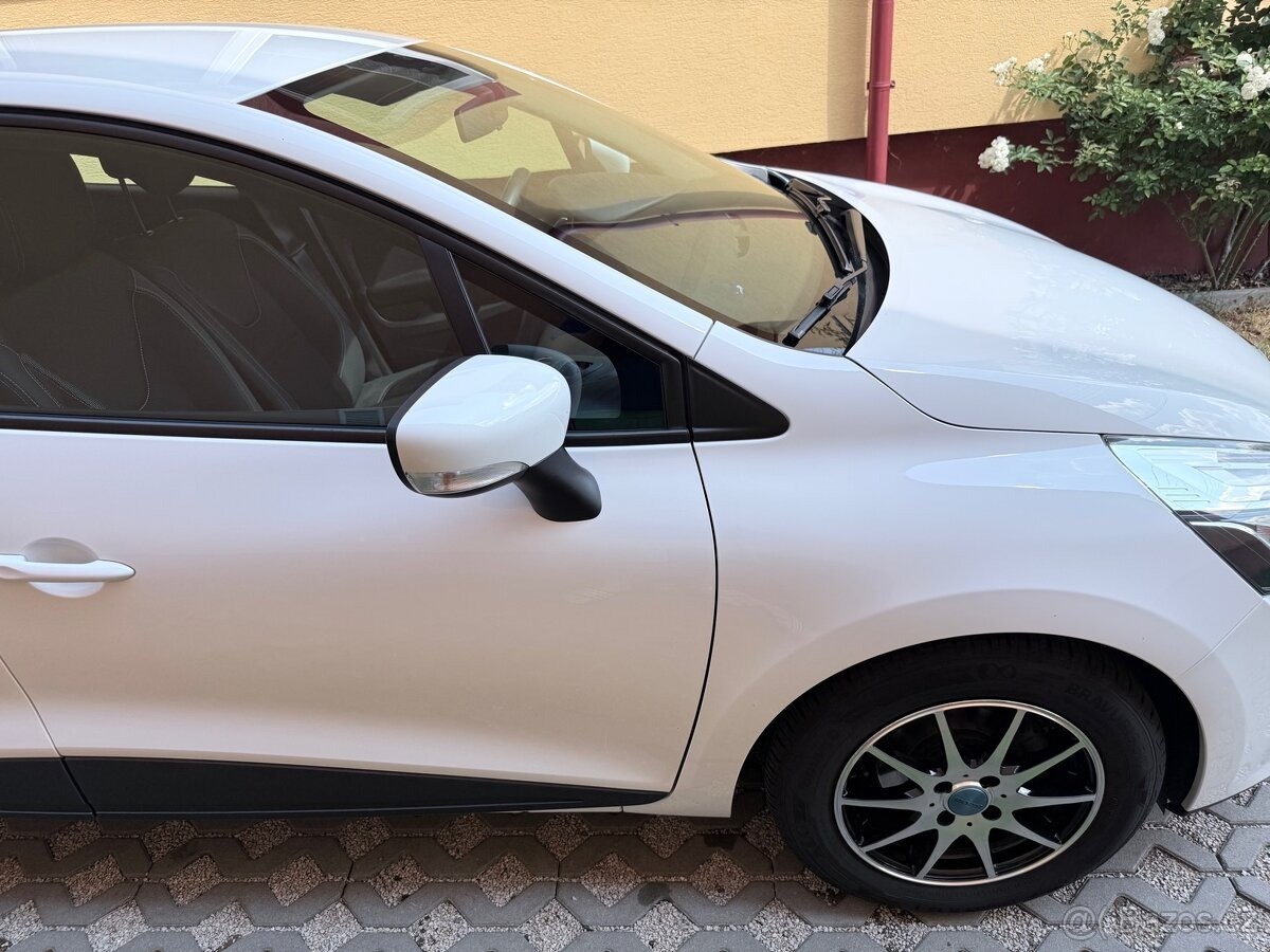 renault-clio-1-2-16v-benzin-lpg - 9