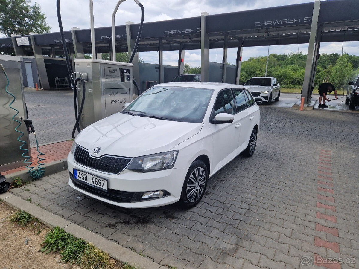 Škoda Fabia 1,0   MPI 55 kW, ČR, 2. majitel
