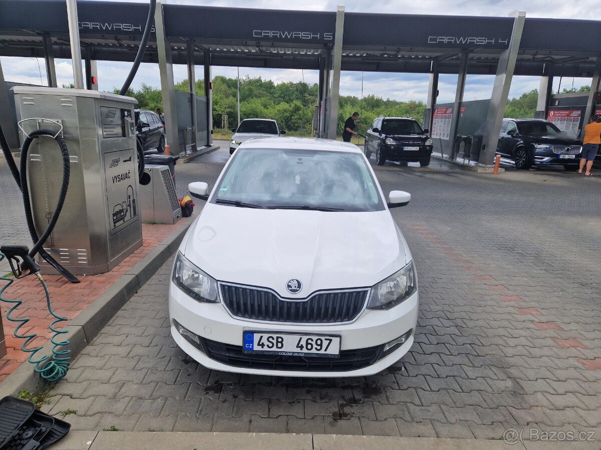 skoda-fabia-1-0-mpi-55-kw-cr-2-majitel - 1