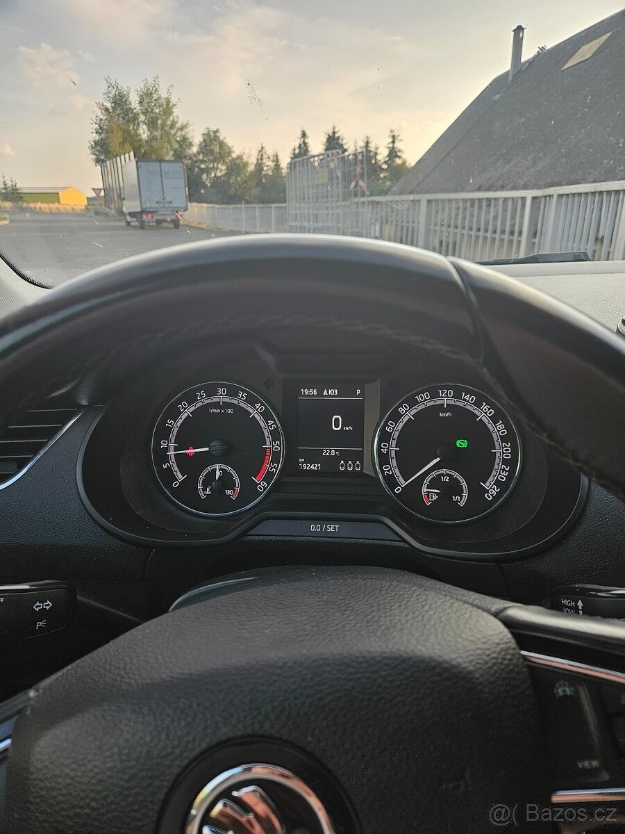 skoda-octavia-1-6-prodej - 2