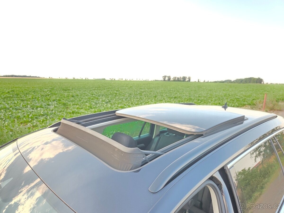 volkswagen-passat-2-0-tdi-dsg-panorama-tazne - 7