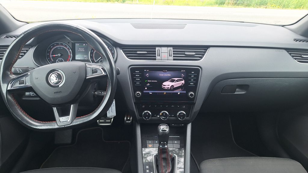 skoda-octavia-2-0-184k-tdi-rs-challenge-4x4 - 2
