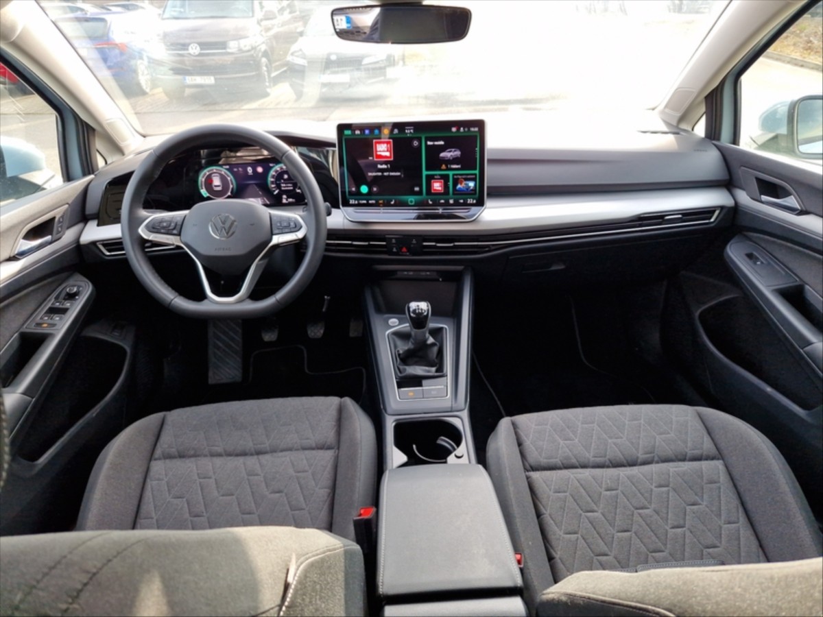volkswagen-golf-variant-1-5-tsi-110kw-posk-bok - 6