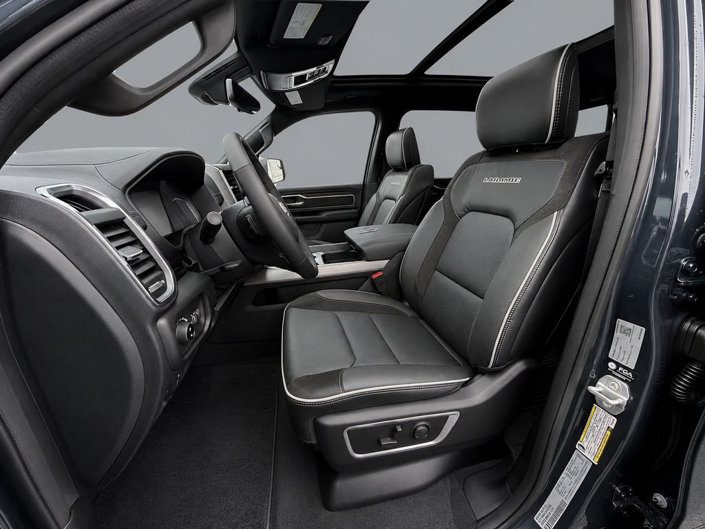 dodge-ram-laramie-premium-2026-v8 - 6